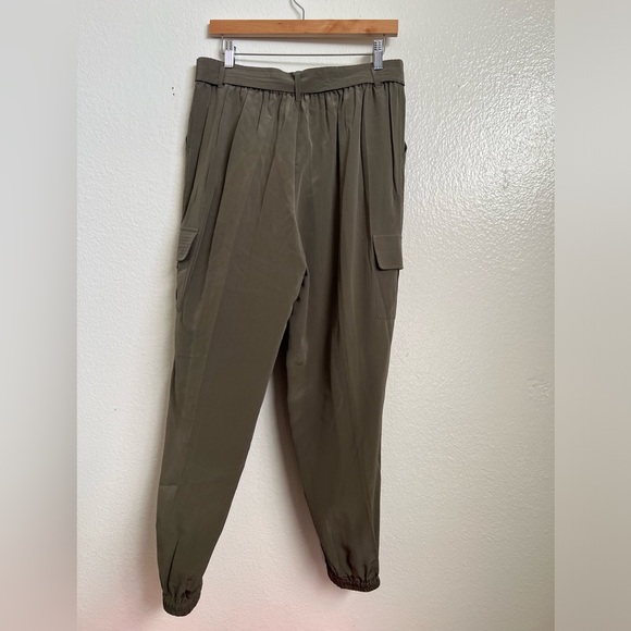 Go Silk Belted Silk Cargo Pants Olive Green - Picture 3 of 5
